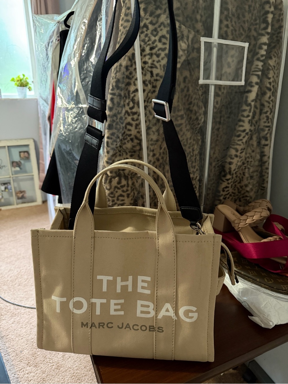 Marc Jacobs 'The Tote Bag' Canvas Tote in Beige size medium